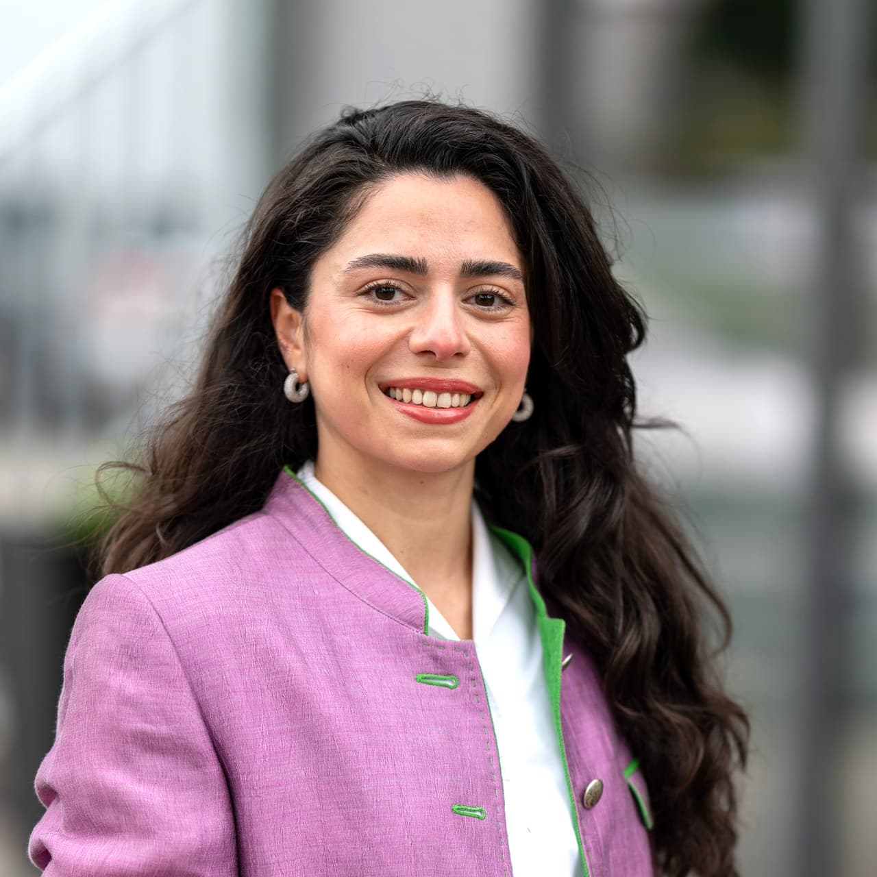 Hande Mecklenburg, Geschäftsfelder und Partnerschaften